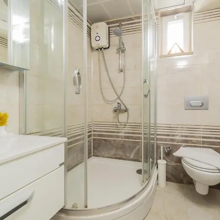 Appartement Convenient Flat W Balcony 8 Min To Duden Park